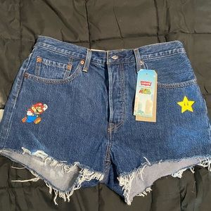 ❌SOLD❌ Levi’s 501 High rise shorts